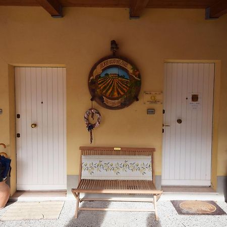 Agriturismo Al Rifugio Divino Belvedere Ostrense Kültér fotó